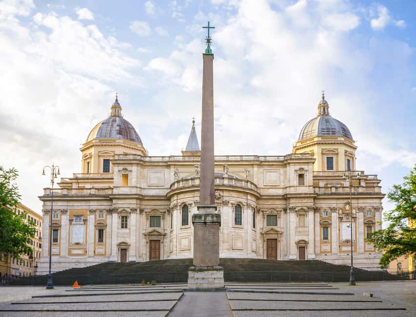 Vatican: Pope Francis Tomb and Papal Basilicas Tour - Guides and small group energy: why names matter