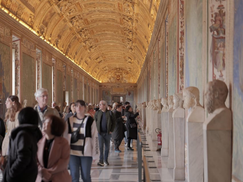 Vatican Private Tour with Skip-the-Line & Expert Guide - Entering the Vatican Museums without burning your morning