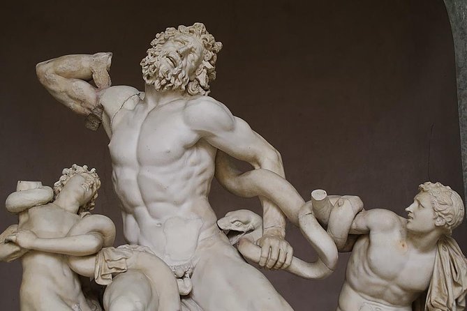 Vatican, Sistine Chapel and St. Peter's Basilica Tour - Tickets, skip-the-line, and the last Sunday twist