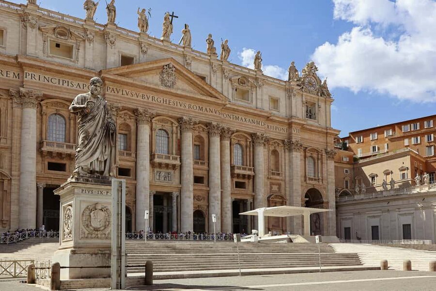 Vatican: St. Peter’s Basilica, Papal Tombs Tour with Dome - Papal Grottoes: a quieter kind of awe
