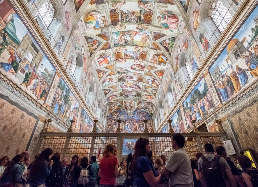 Vatican: St. Peter's Basilica with Audio Guide and Options - What you’ll see inside: Pietà, Bernini’s Baldachin, and the Papal Altar