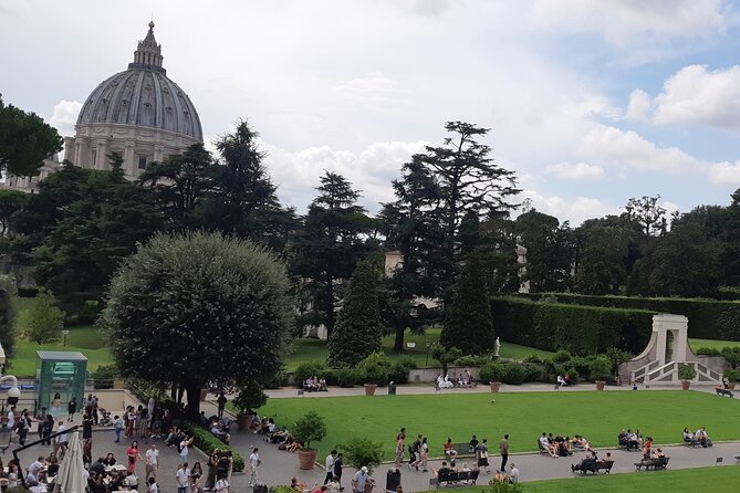 Vatican: Vatican Museum & Sistine Chapel Skip the line tickets. - Picking the Best Time Slot for Less Stress (and Better Photos)
