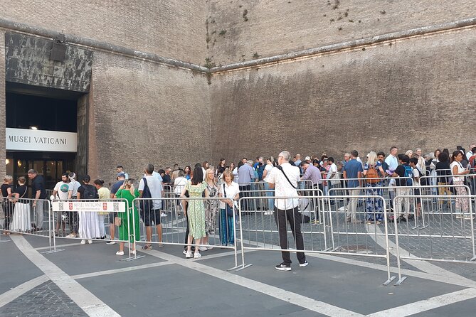 Vatican: Vatican Museum & Sistine Chapel Skip the line tickets. - Raphael Room to Sistine Chapel: The Rules Part You Must Get Right