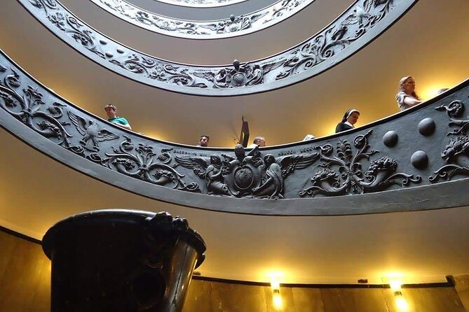Vatican VIP Experience - Vatican Museums: highlights that make sense for a short visit