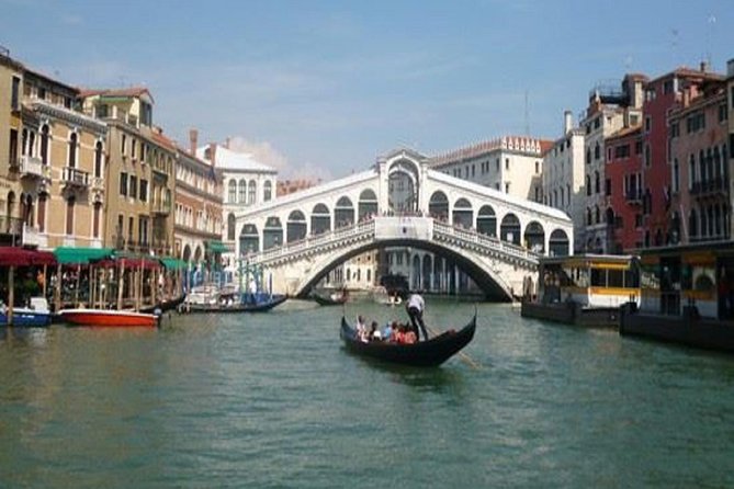 Venice Day Trip from Rome: Private Tour by High Speed Train - Grand Canal first: Canal Grande and the Venice-Gothic look