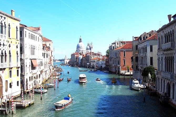 Venice Day Trip from Rome: Private Tour by High Speed Train - Strada Nova and the Rialto corridor: how Venice routes pedestrians