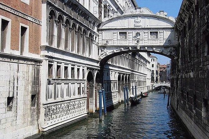Venice Day Trip from Rome: Private Tour by High Speed Train - Bridge of Sighs plus the Doge’s Palace-to-prison vibe