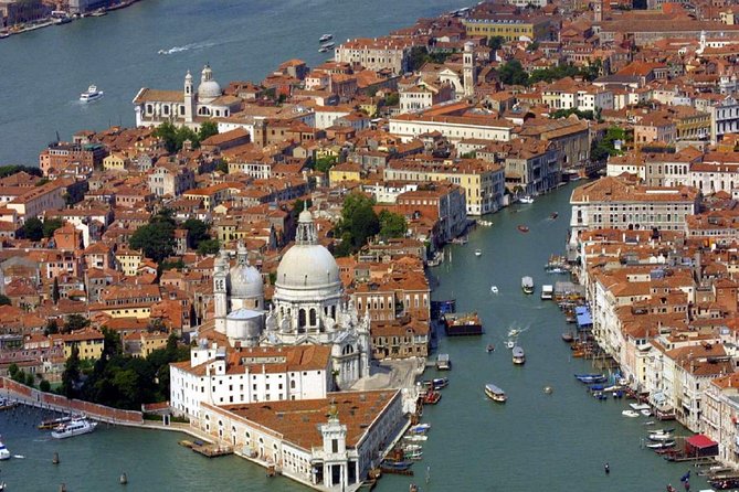 Venice Day Trip from Rome: Private Tour by High Speed Train - Chiesa di San Giorgio dei Greci and the leaning bell tower story