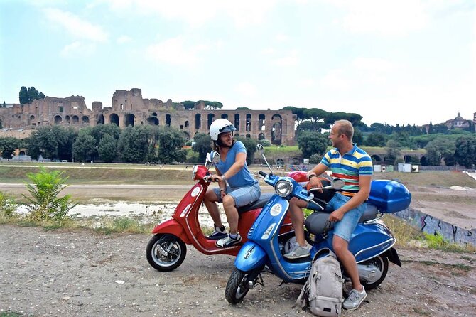 Vespa Primavera 125 cc Rental at Rome 24 ore - Parking Overnight Near the Colosseum (Yes, This Is a Big Deal)