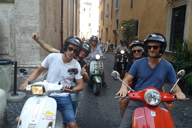 Vespa Rental in Rome 24 hours - The Best Part: Staff Instructions That Make You Safer