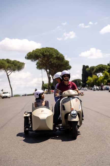 Vespa Sidecar Tour: Highlights of Rome - Piazza del Popolo: symmetry, an Egyptian obelisk, and your first big view