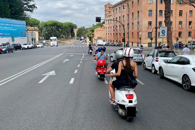 Vespa Tour in Rome Driven by Us with Optional Pick Up - Key Points to Know Before You Ride