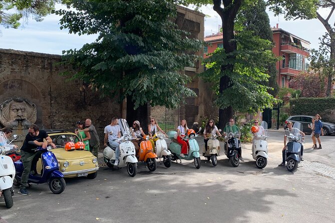 Vespa Tour in Rome Driven by Us with Optional Pick Up - Piazza Navona: Baroque Squares Without the Fuss