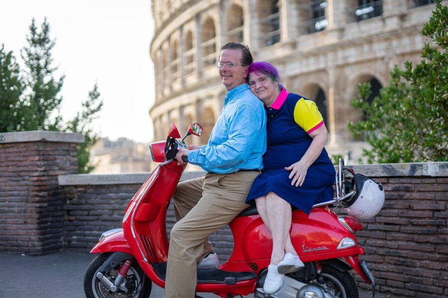 Vespa tour with Professional Photoshoot - Circus Maximus, then the Orange Garden viewpoint