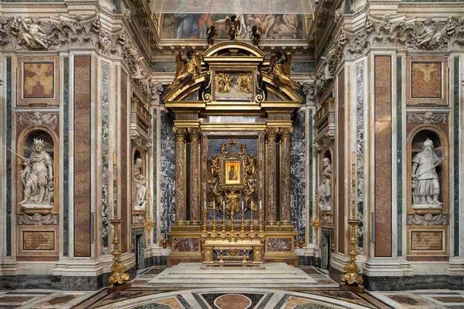 VIP After-hours Tour of Santa Maria Maggiore with Private Option - Santa Maria Maggiore after 6:45 pm: the crowd-free payoff