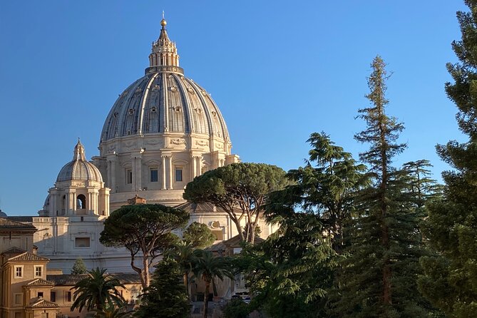 VIP semi-private Vatican Museum and Sistine Chapel Tour - Vatican Museums: Fortified Walls, Big Symbols, and Real Highlights