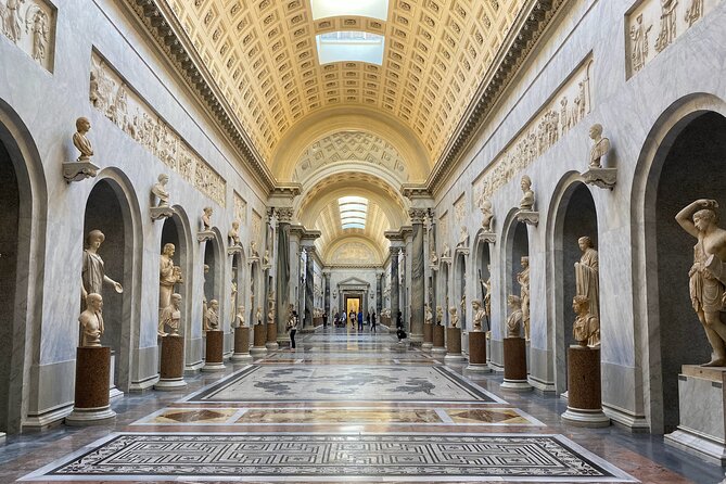 VIP Skip-the-Line Guided Tour: Sistine Chapel & Vatican Museums - Headsets and group size: when VIP really shows up