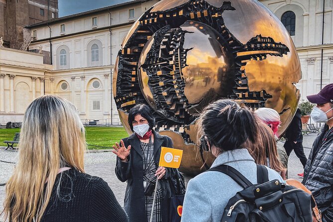 VIP Vatican Museums & Sistine Chapel Experience - The best part is the guide setup (and how that helps your eyes)