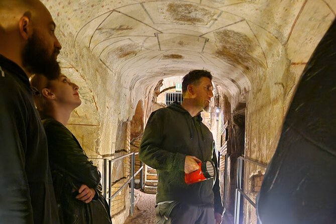 Walking Tour at Catacombs as the Coolest Underground - Aquiferium and Refigerium: cleansing and meals for the dead
